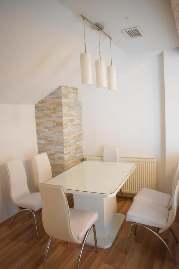 Apartments Holiday Vranje Exterior foto