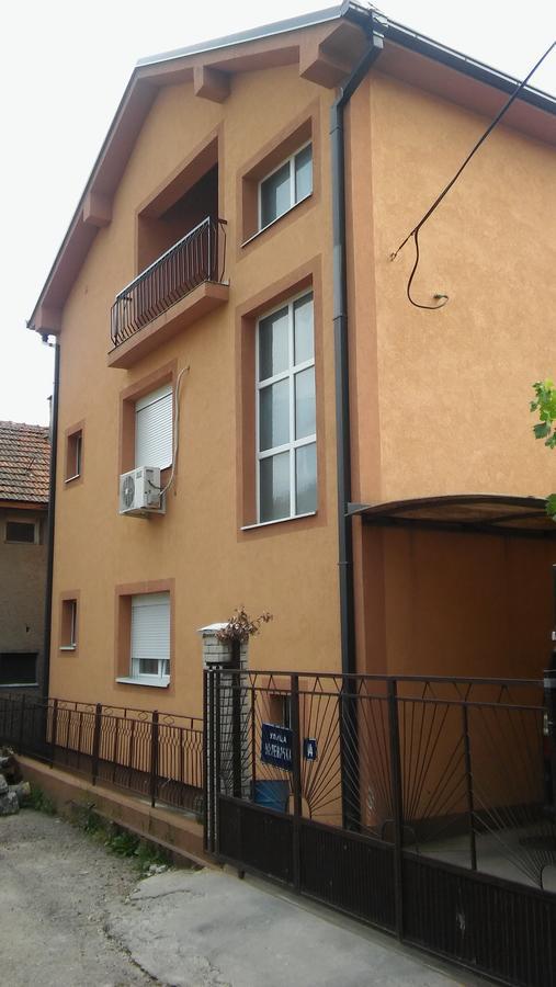 Apartments Holiday Vranje Exterior foto